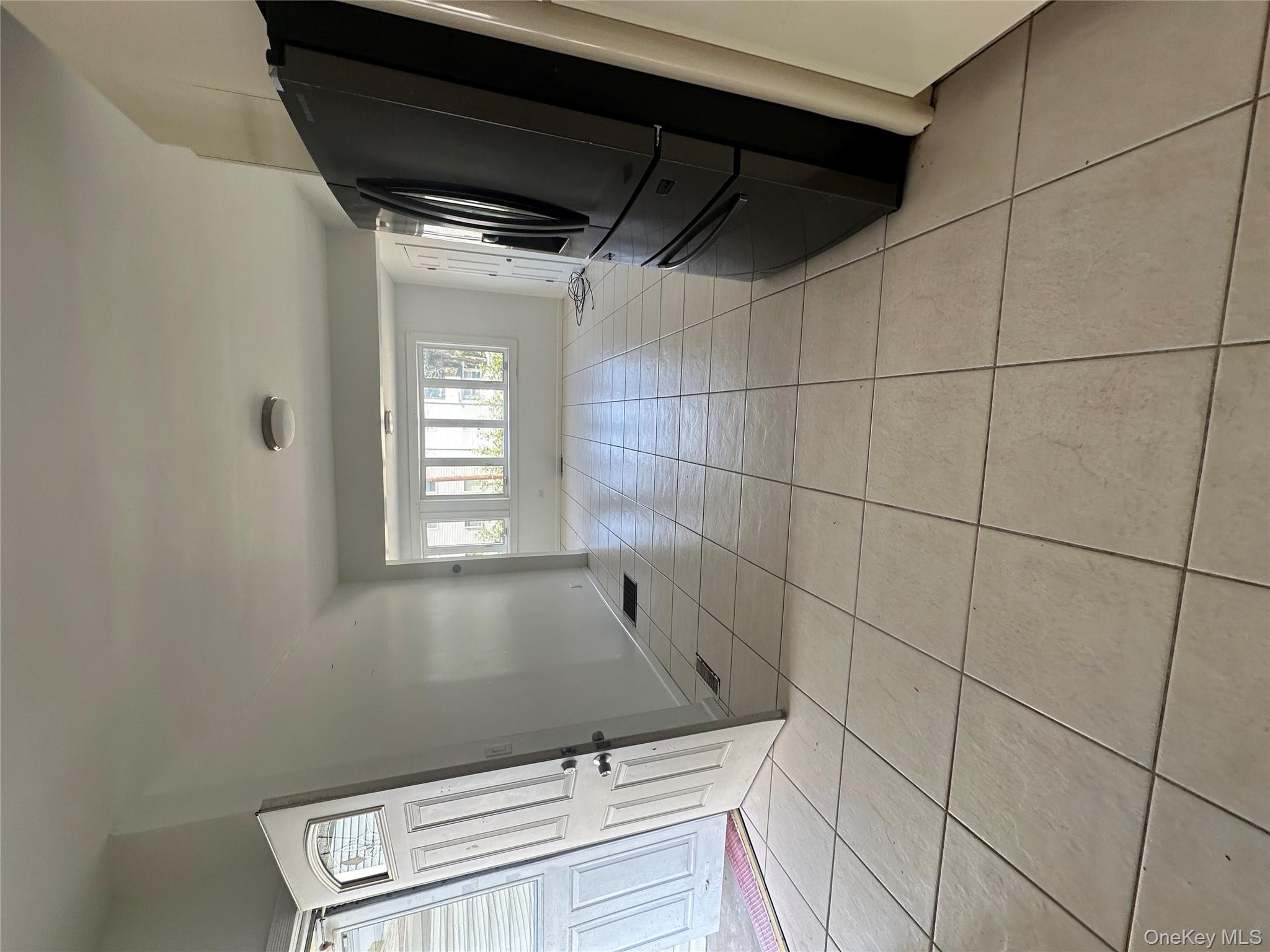 92 Leonard Avenue, Freeport, NY 11520