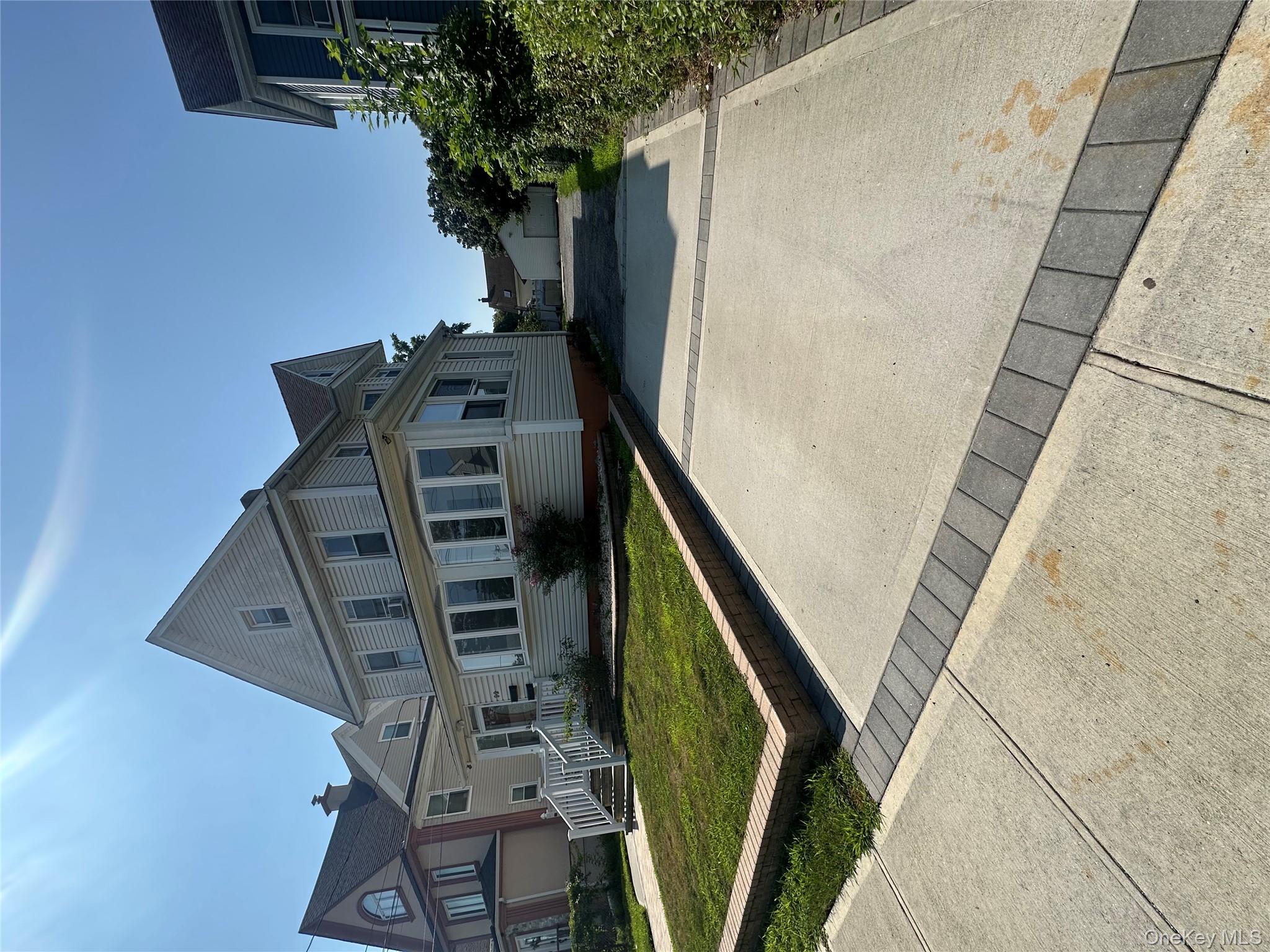 92 Leonard Avenue, Freeport, NY 11520