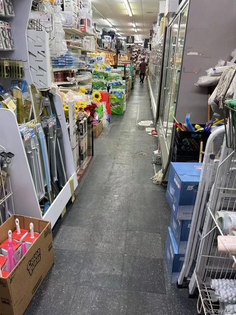 1562 E 174 Street, Bronx, NY 10472