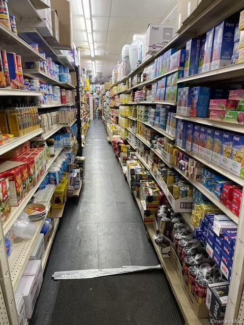 1562 E 174 Street, Bronx, NY 10472