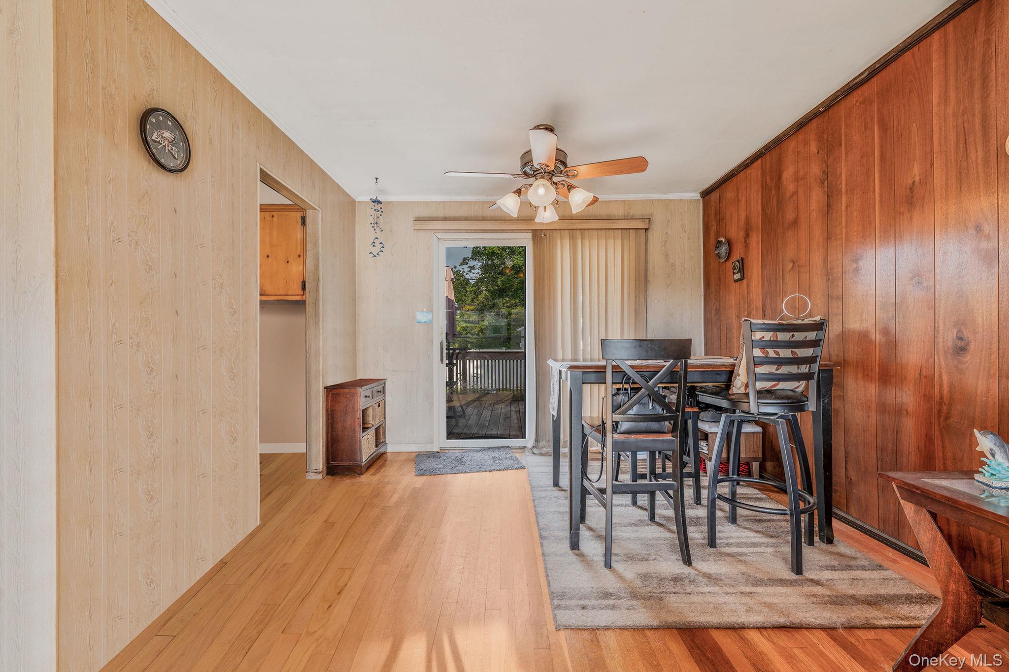 86 Silber Avenue, Bethpage, NY 11714