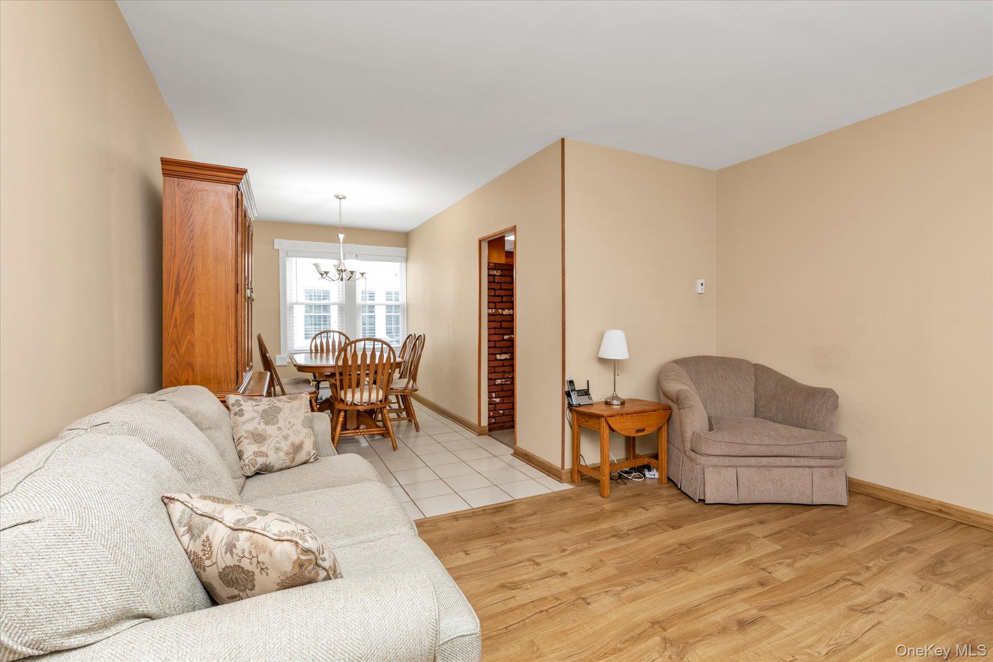 154 Park Avenue, Williston Park, NY 11596