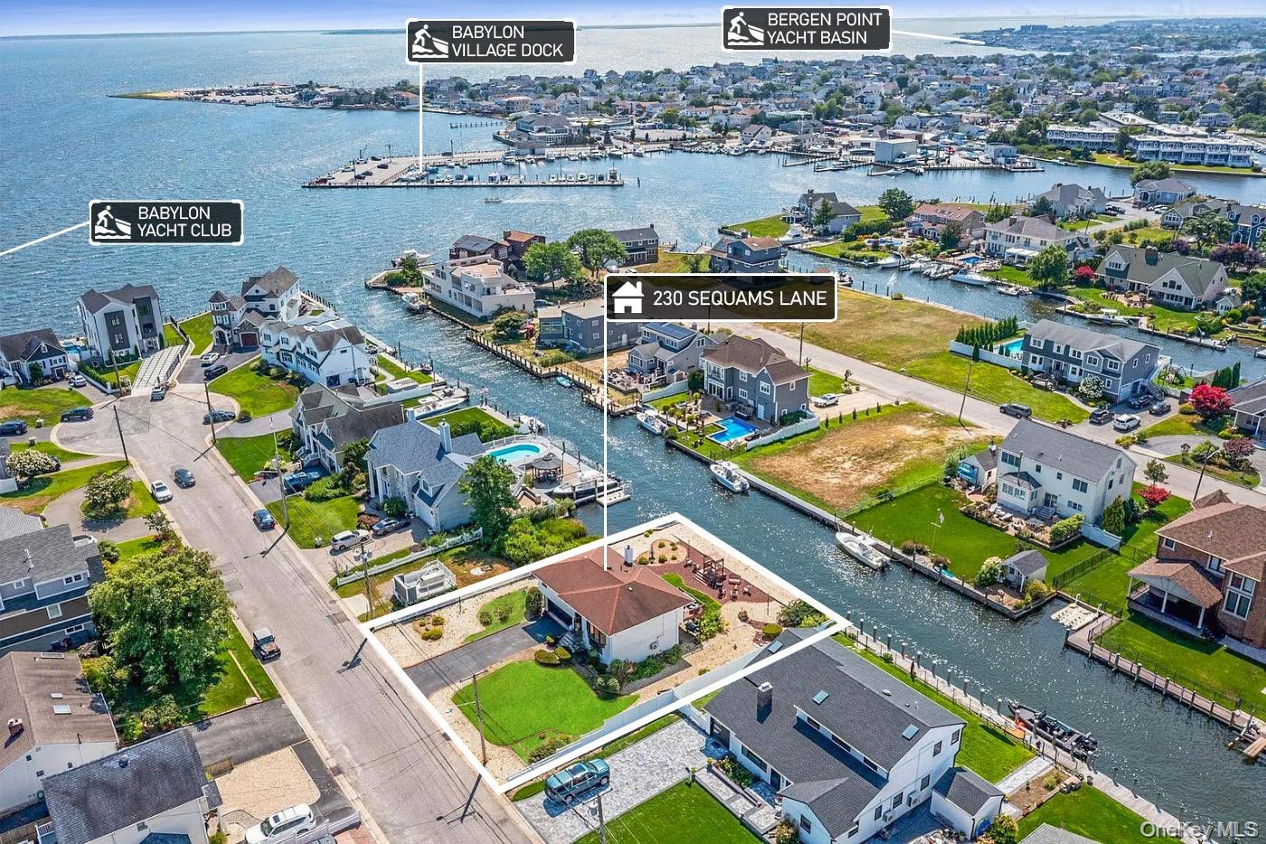 230 Sequams Lane Center, West Islip, NY 11795