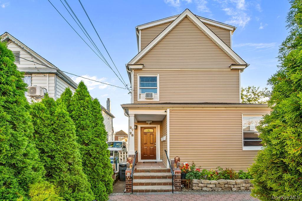 27-28 Humphreys Street, East Elmhurst, NY 11369