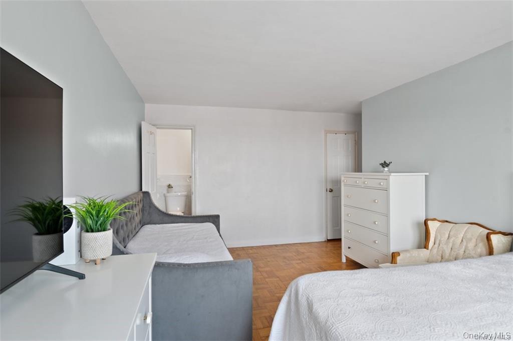 2835 Webb Avenue # 9D, Bronx, NY 10468