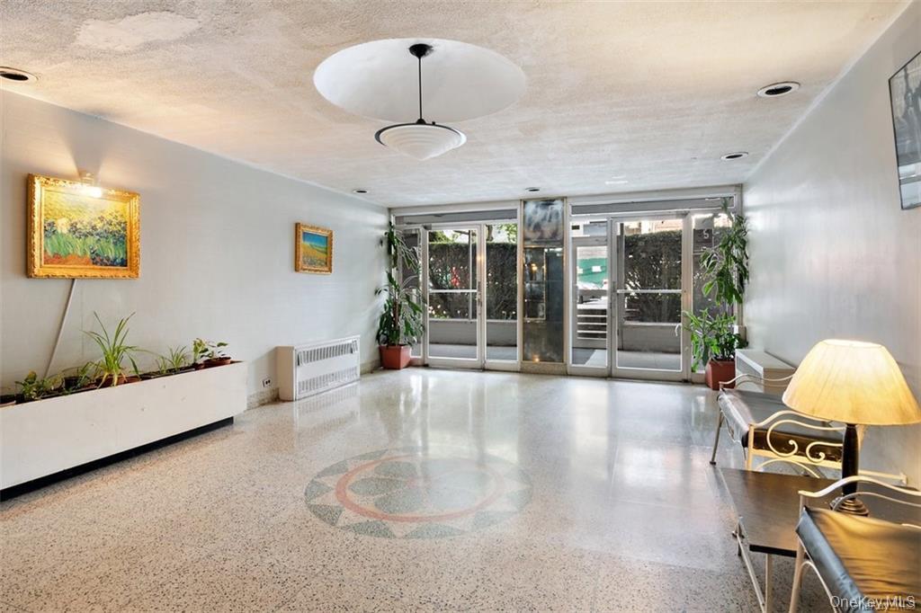 2835 Webb Avenue # 9D, Bronx, NY 10468