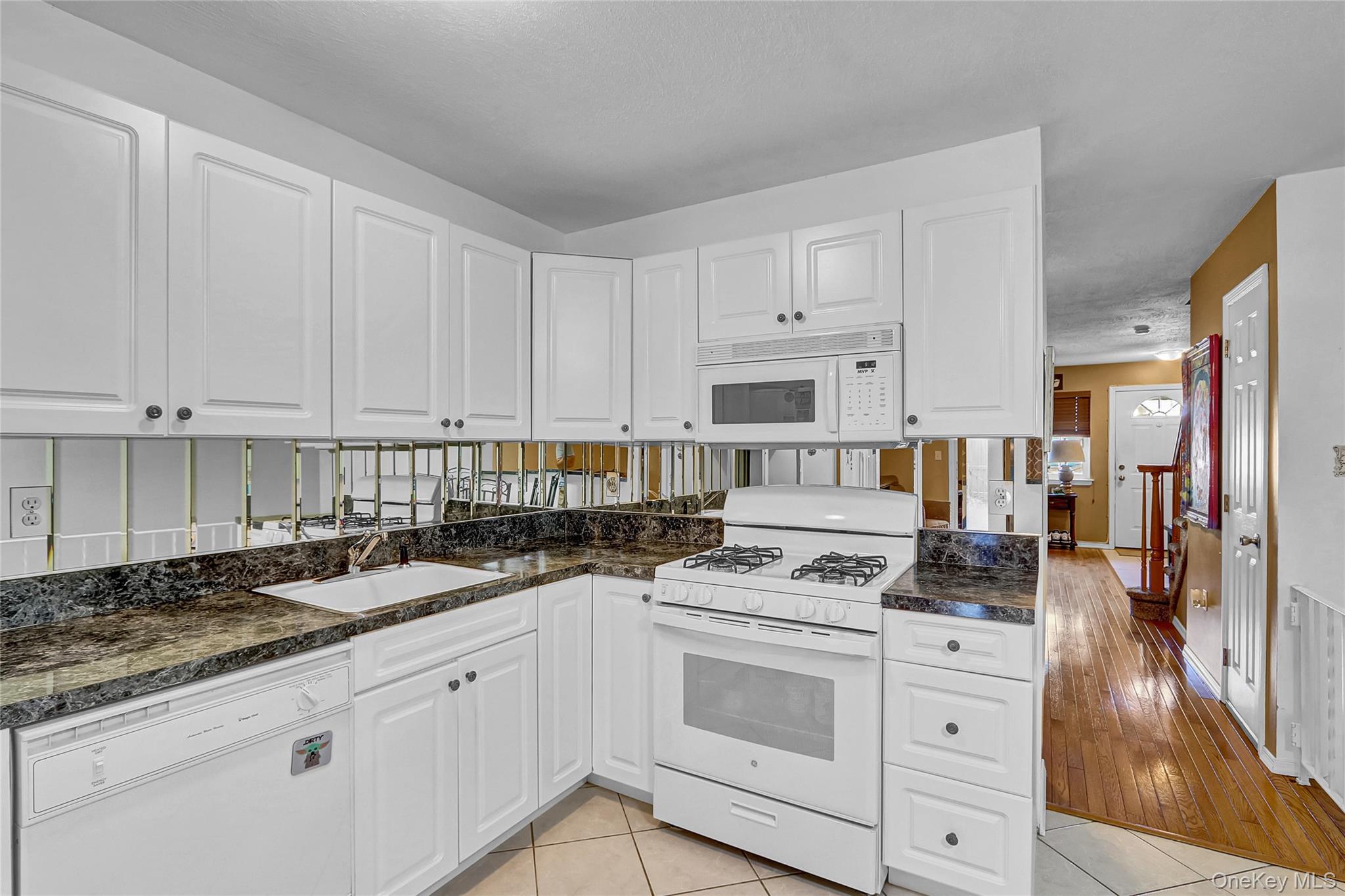 305 Tysens Lane # B, Staten Island, NY 10306