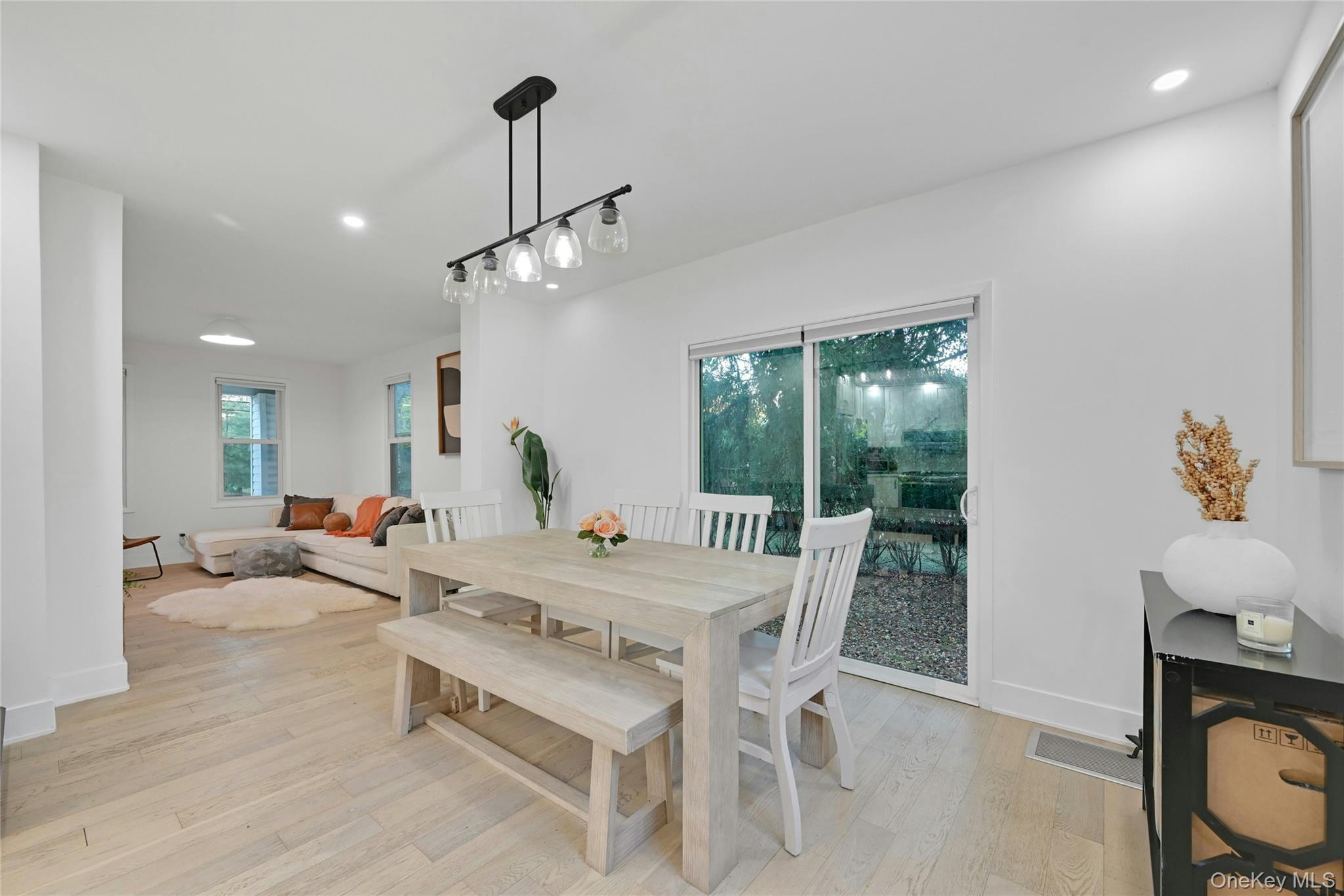 12 E Nauraushaun Avenue, Pearl River, NY 10965