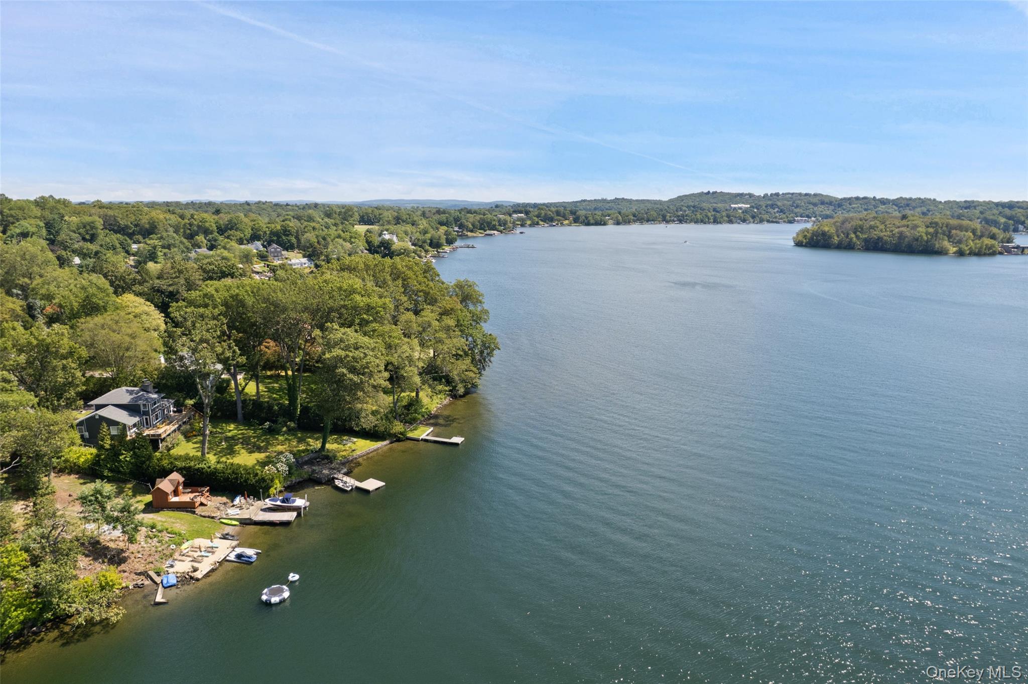 456 N Lake Boulevard, Mahopac, NY 10541