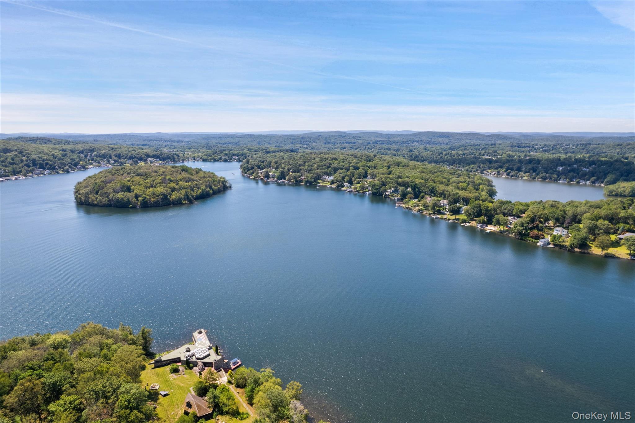 456 N Lake Boulevard, Mahopac, NY 10541