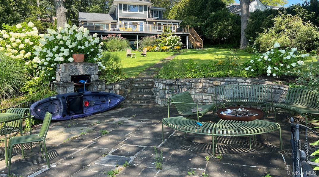 456 N Lake Boulevard, Mahopac, NY 10541