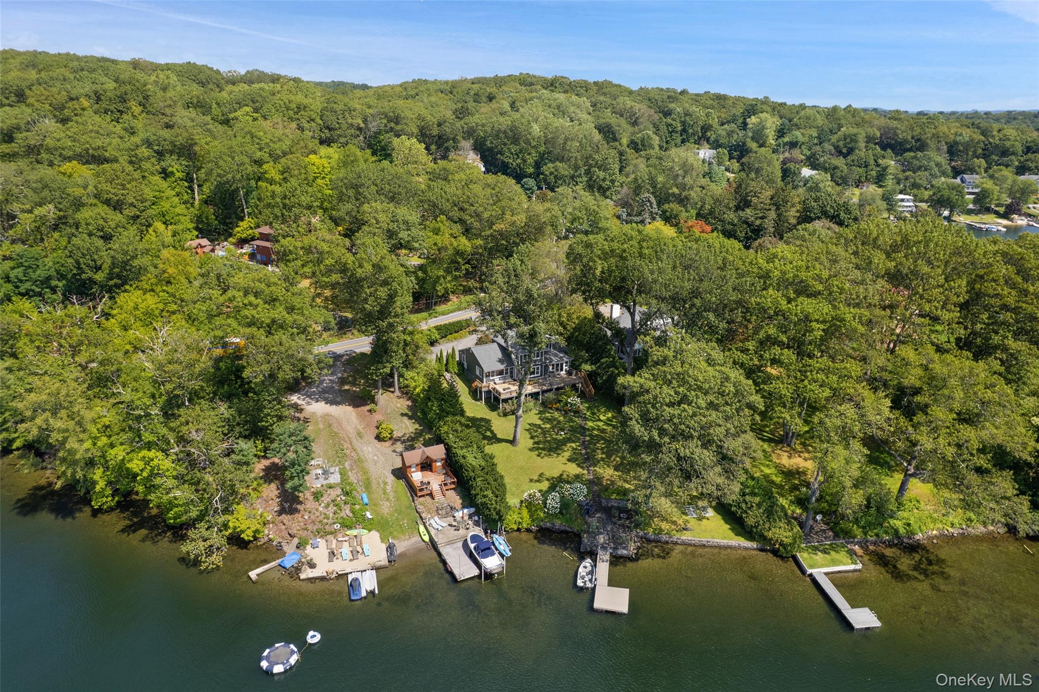 456 N Lake Boulevard, Mahopac, NY 10541