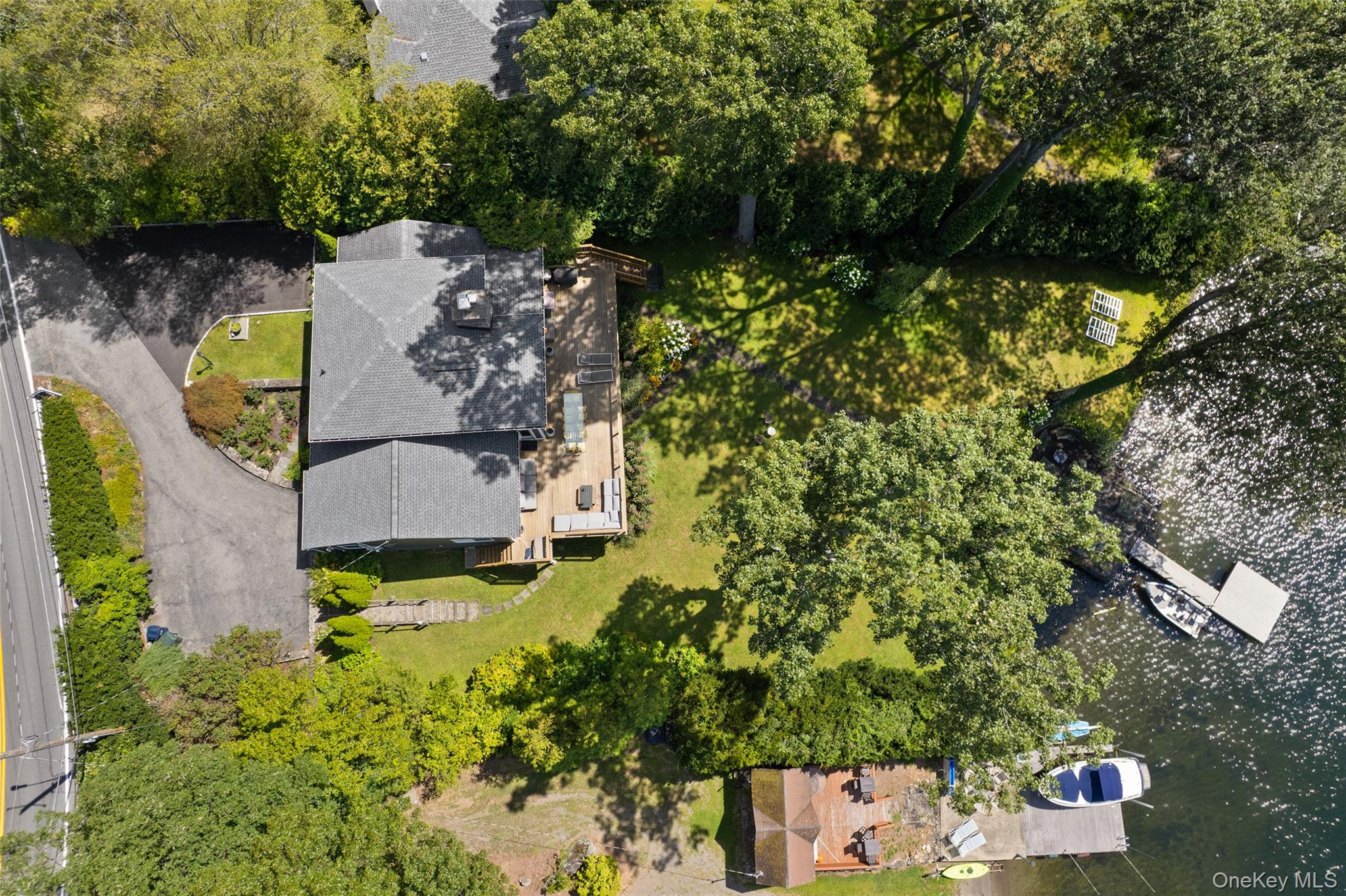 456 N Lake Boulevard, Mahopac, NY 10541