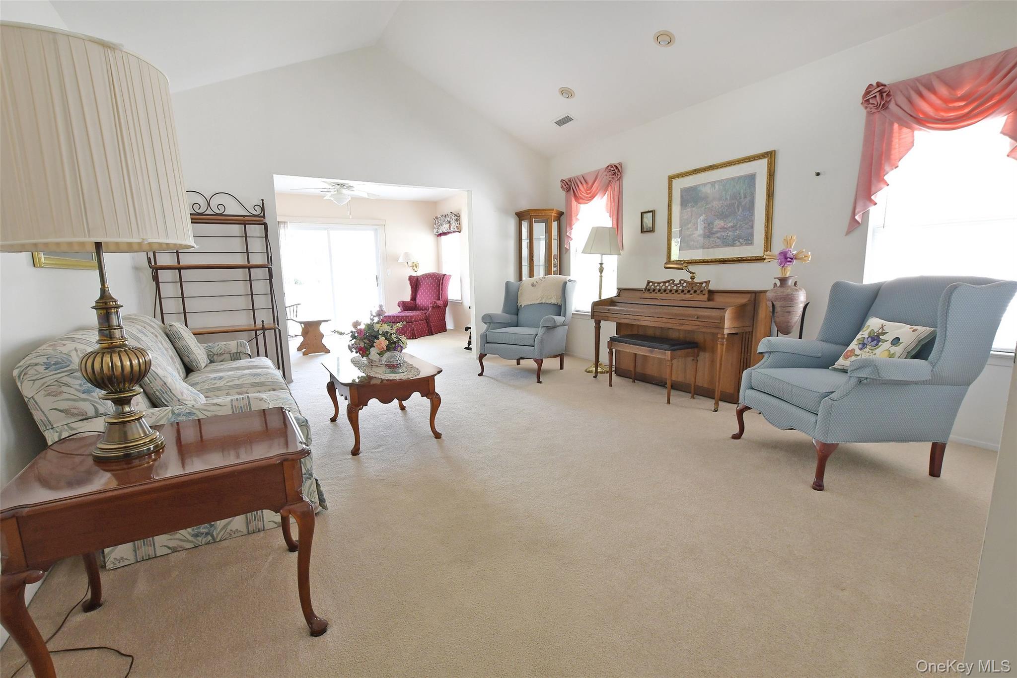 11 Ethan Circle, Middle Island, NY 11953