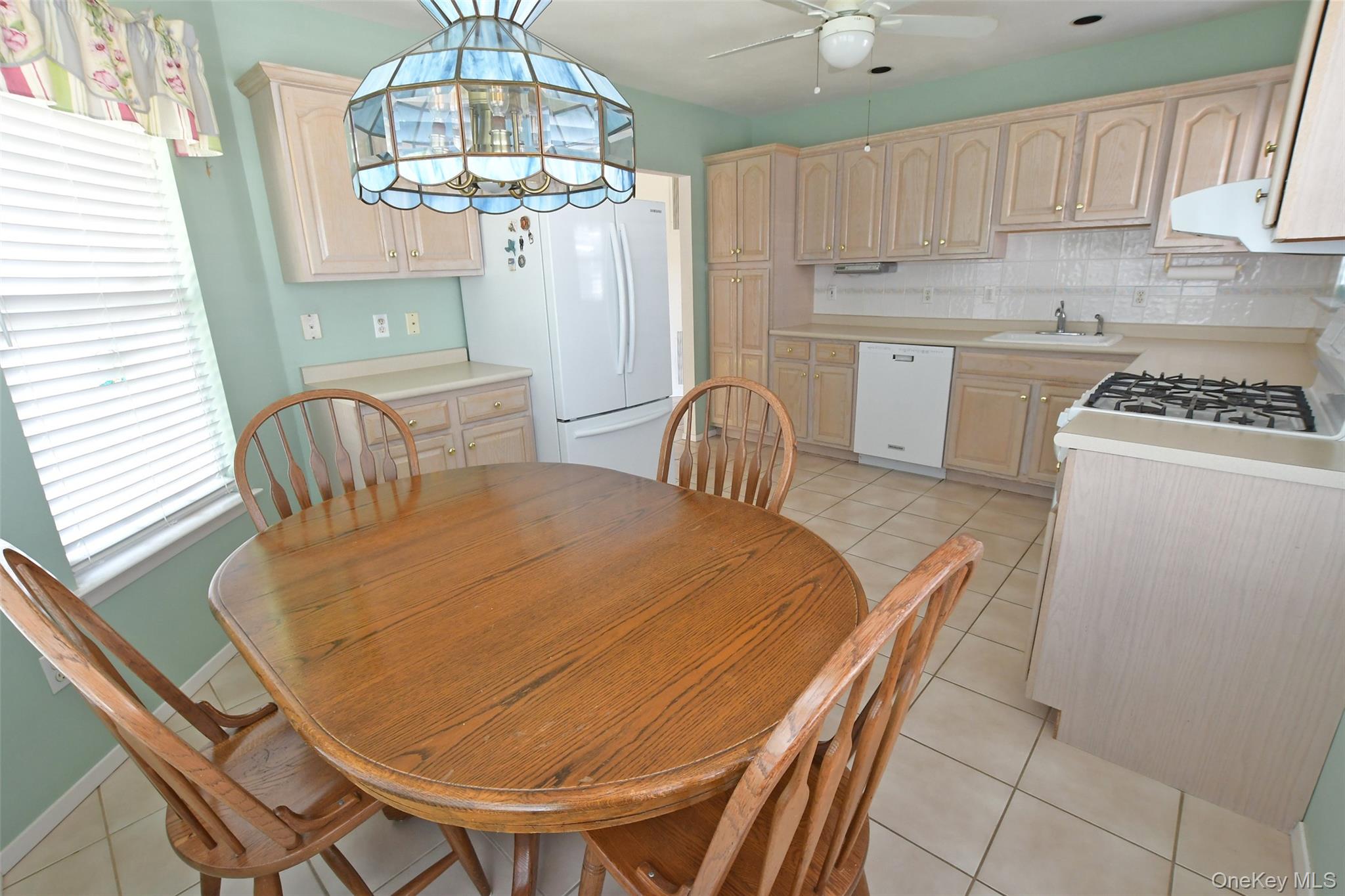 11 Ethan Circle, Middle Island, NY 11953