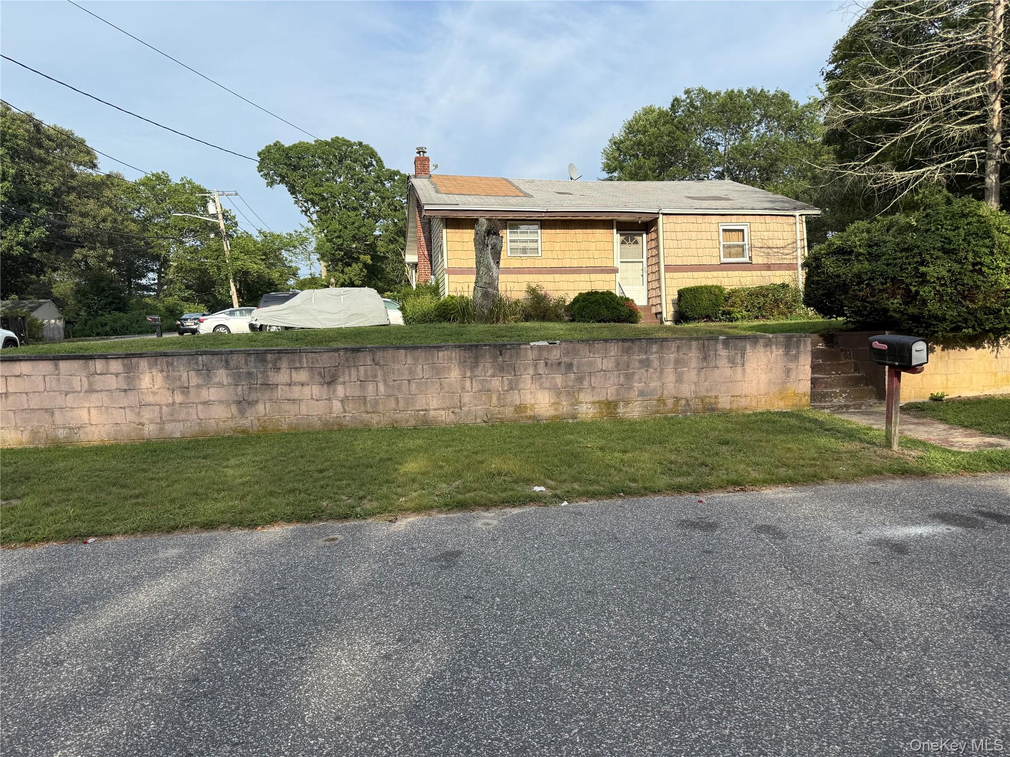 7 Margaret Drive, Coram, NY 11727