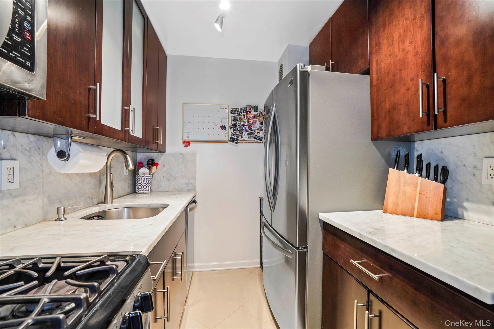 151-25 88th Street # 2M, Howard Beach, NY 11414