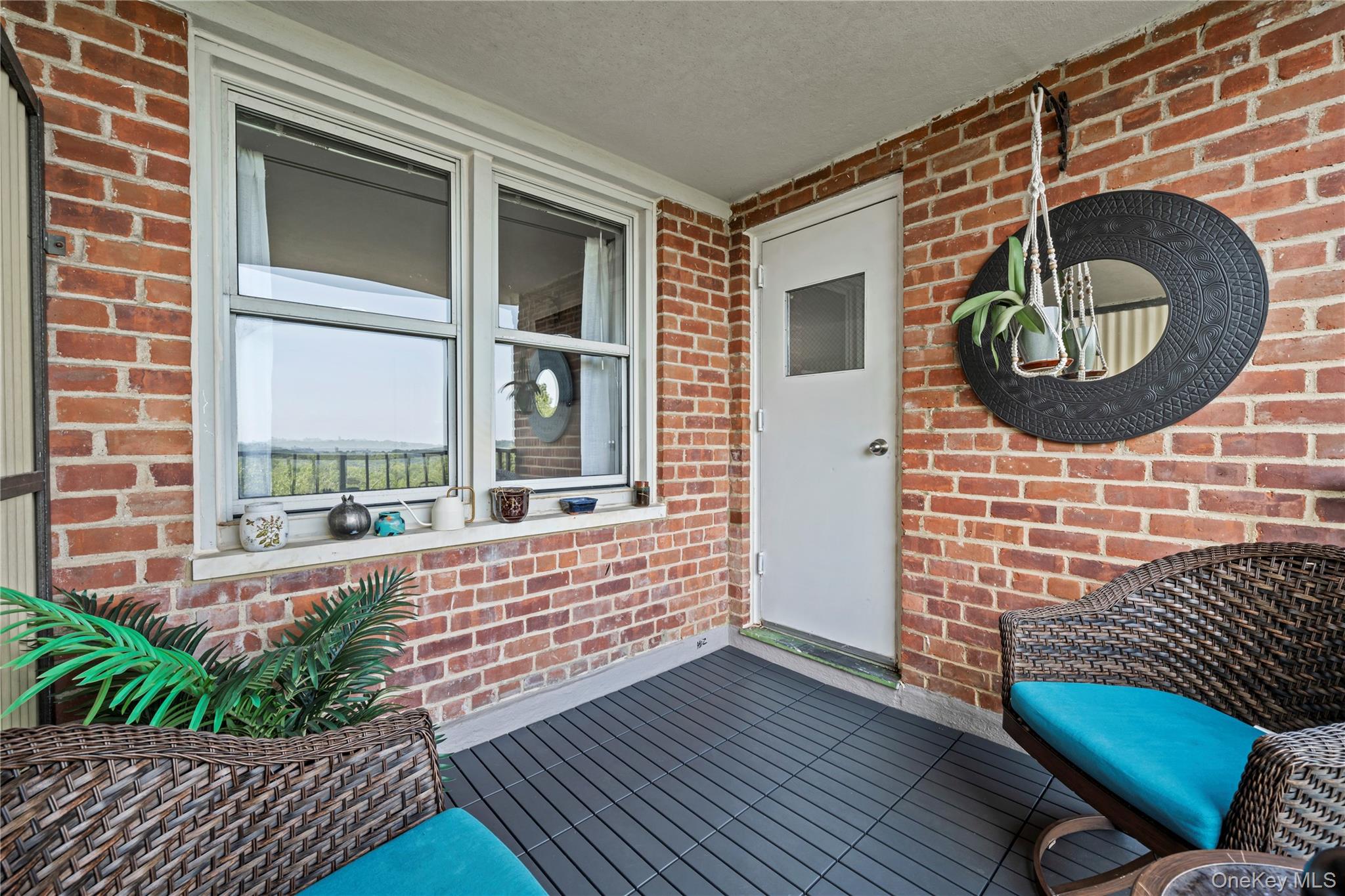 4555 Henry Hudson Parkway # A908, Bronx, NY 10471