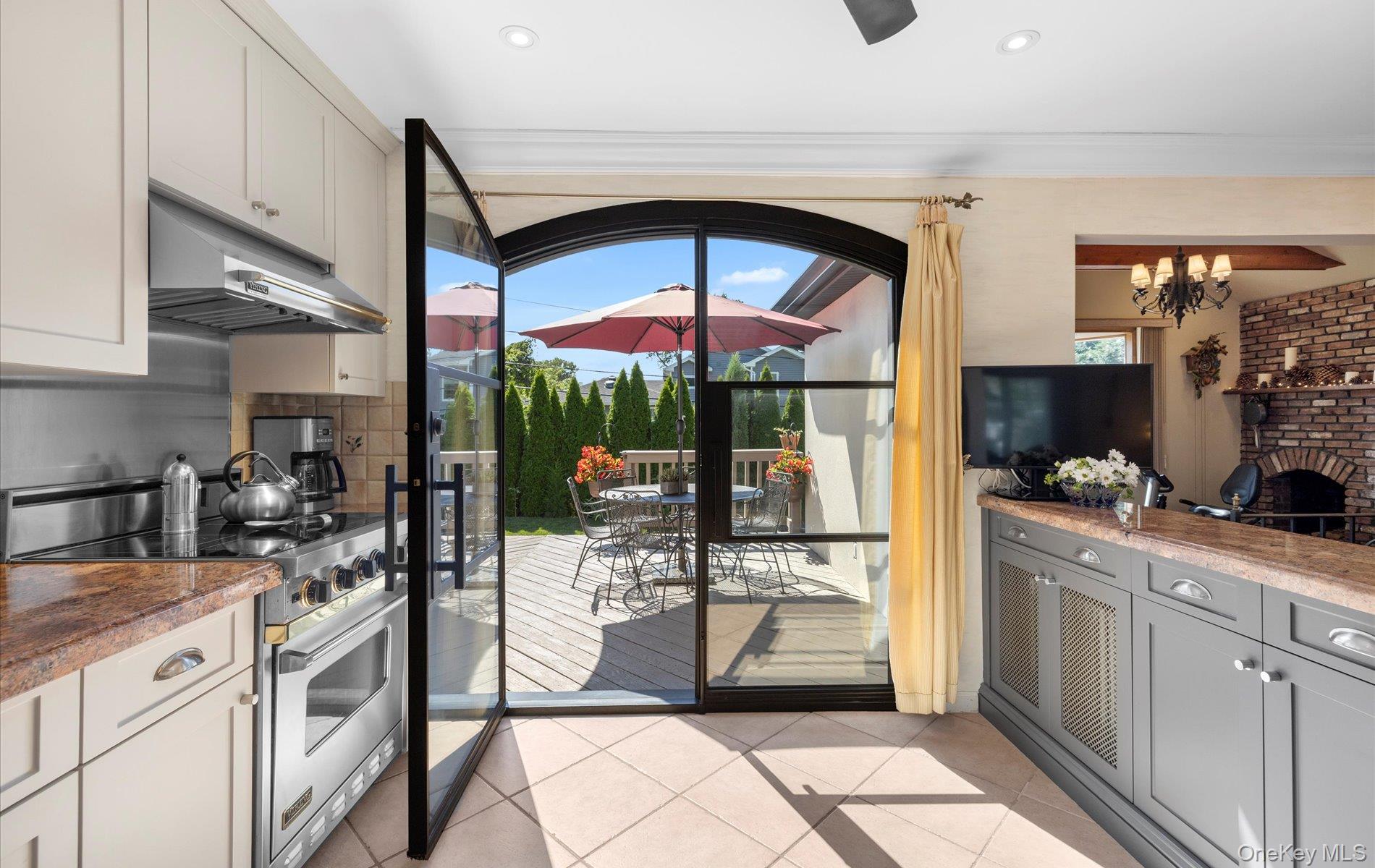 14 John Drive, Old Bethpage, NY 11804