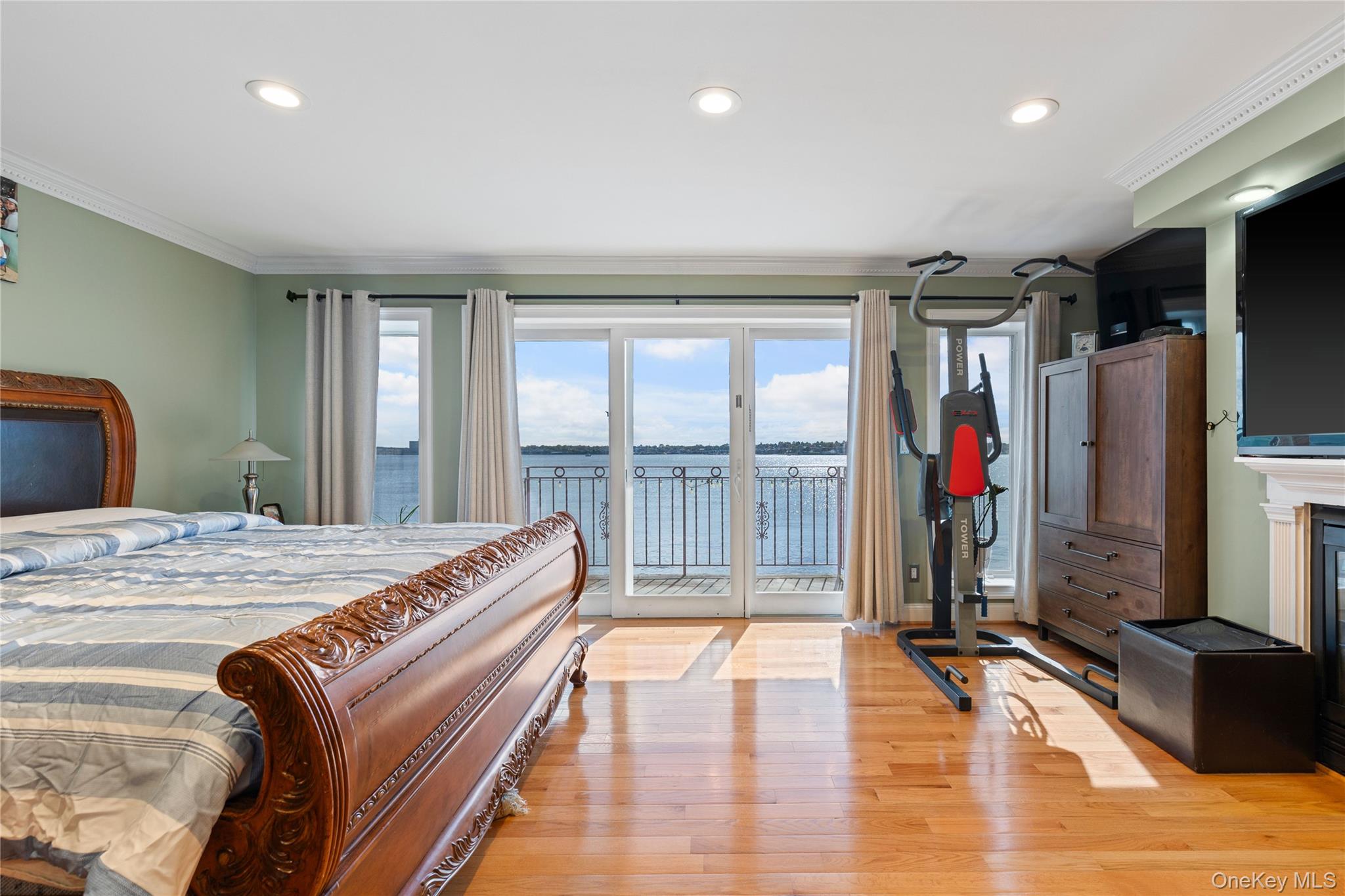 4 Marisa Court # 4A, Bronx, NY 10465