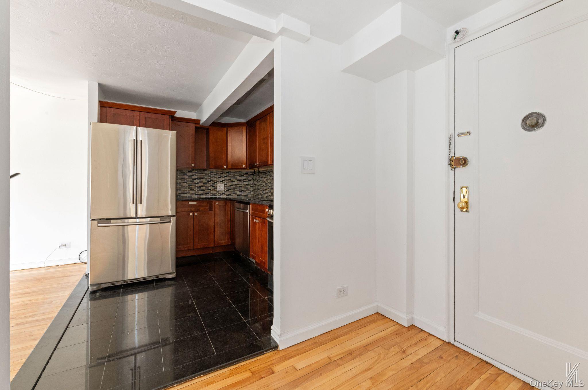 87-10 34th Avenue # 1F, Jackson Heights, NY 11372