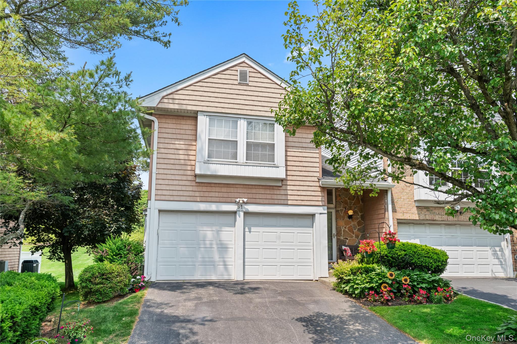 81 Hidden Ridge Drive, Syosset, NY 11791