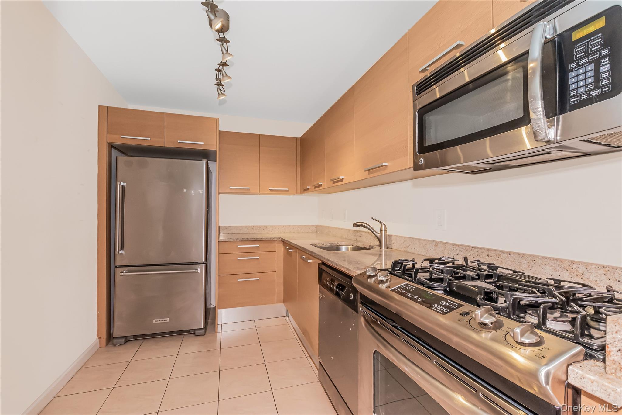 1155 Warburton Avenue # 10E, Yonkers, NY 10701