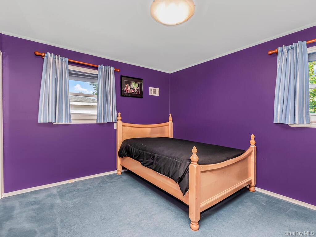 8 Gerri Lane, Yonkers, NY 10703