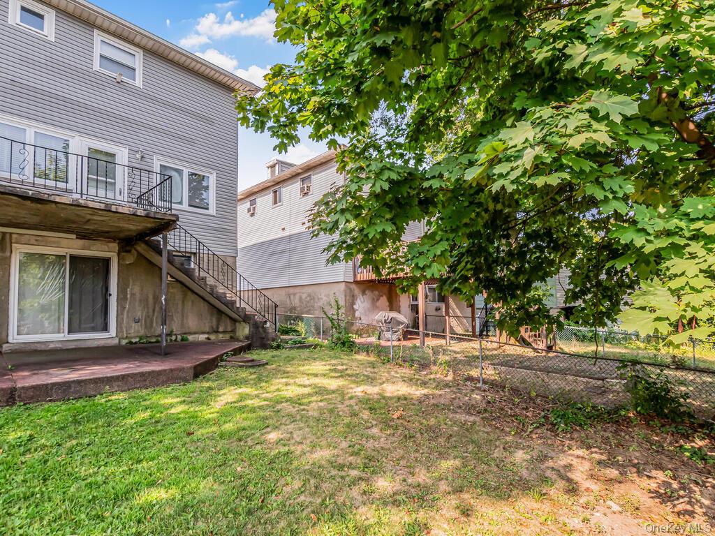 8 Gerri Lane, Yonkers, NY 10703