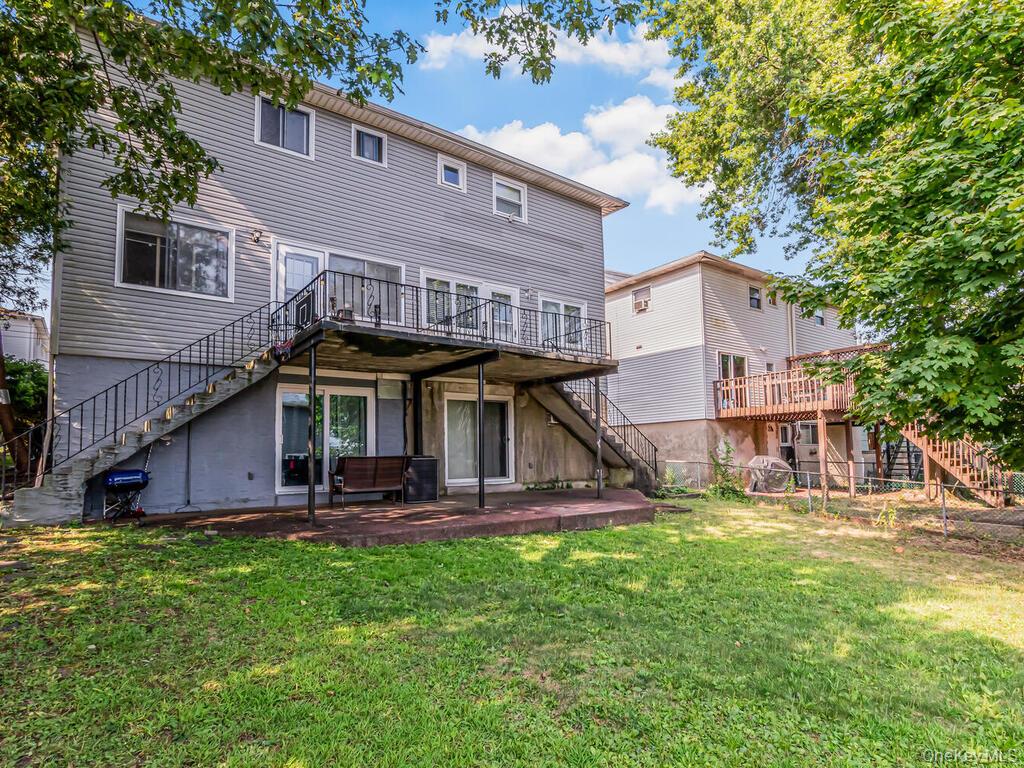 8 Gerri Lane, Yonkers, NY 10703