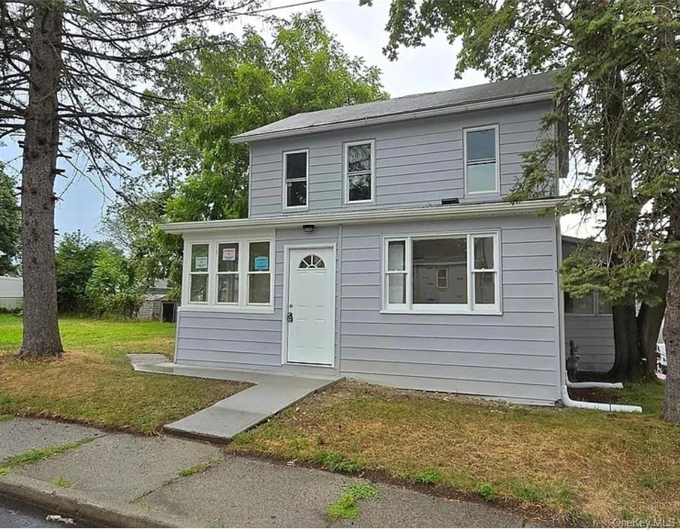1 Chestnut Street, Middletown, NY 10940