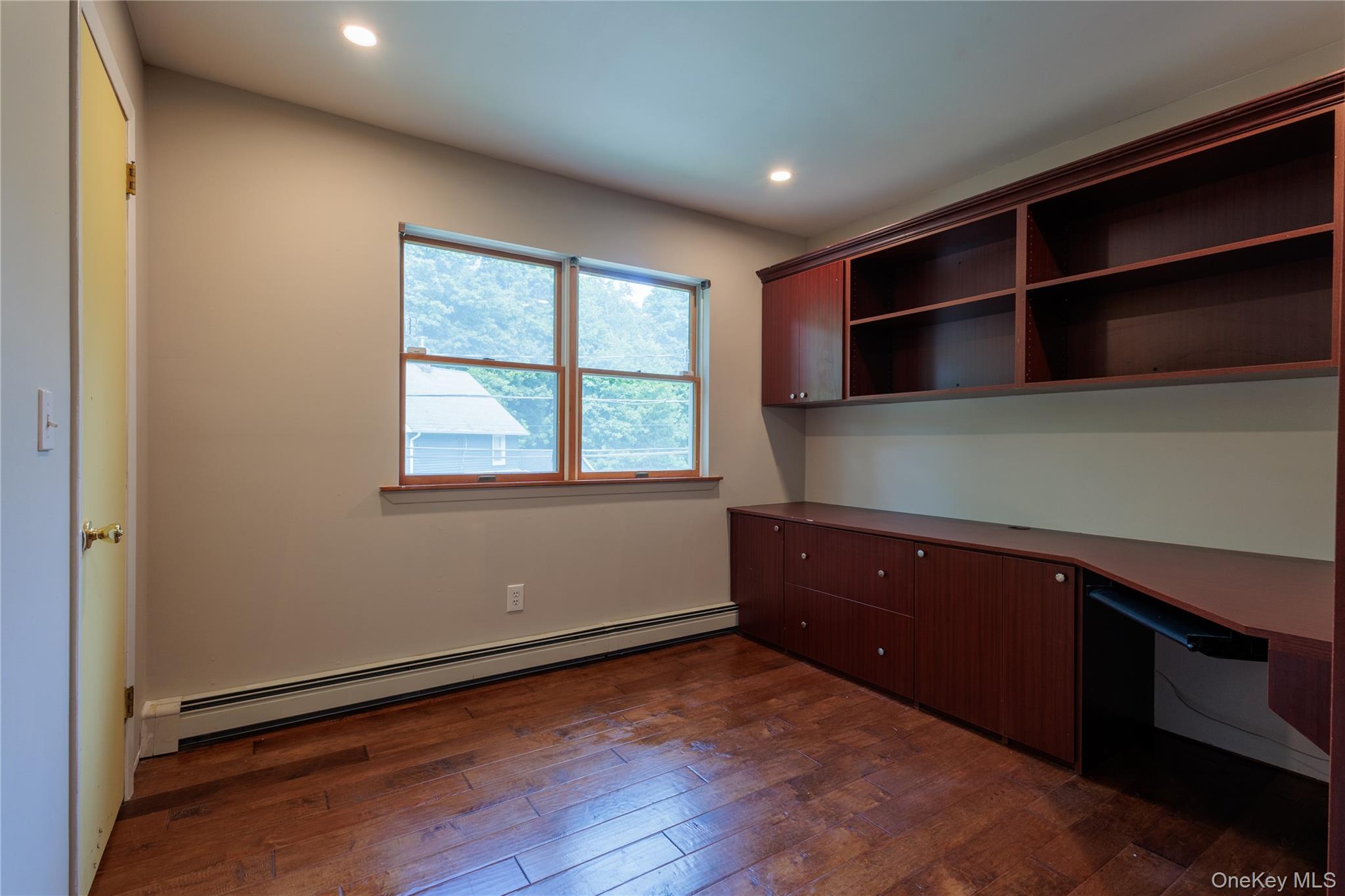 14 Hill Road, Saint James, NY 11780