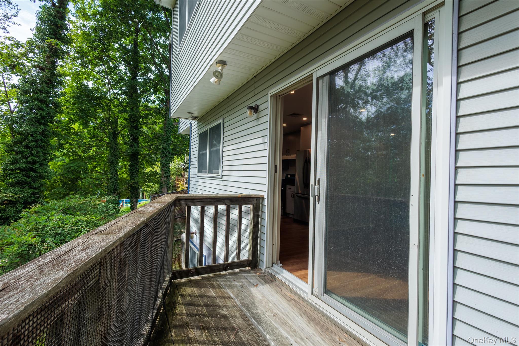 14 Hill Road, Saint James, NY 11780