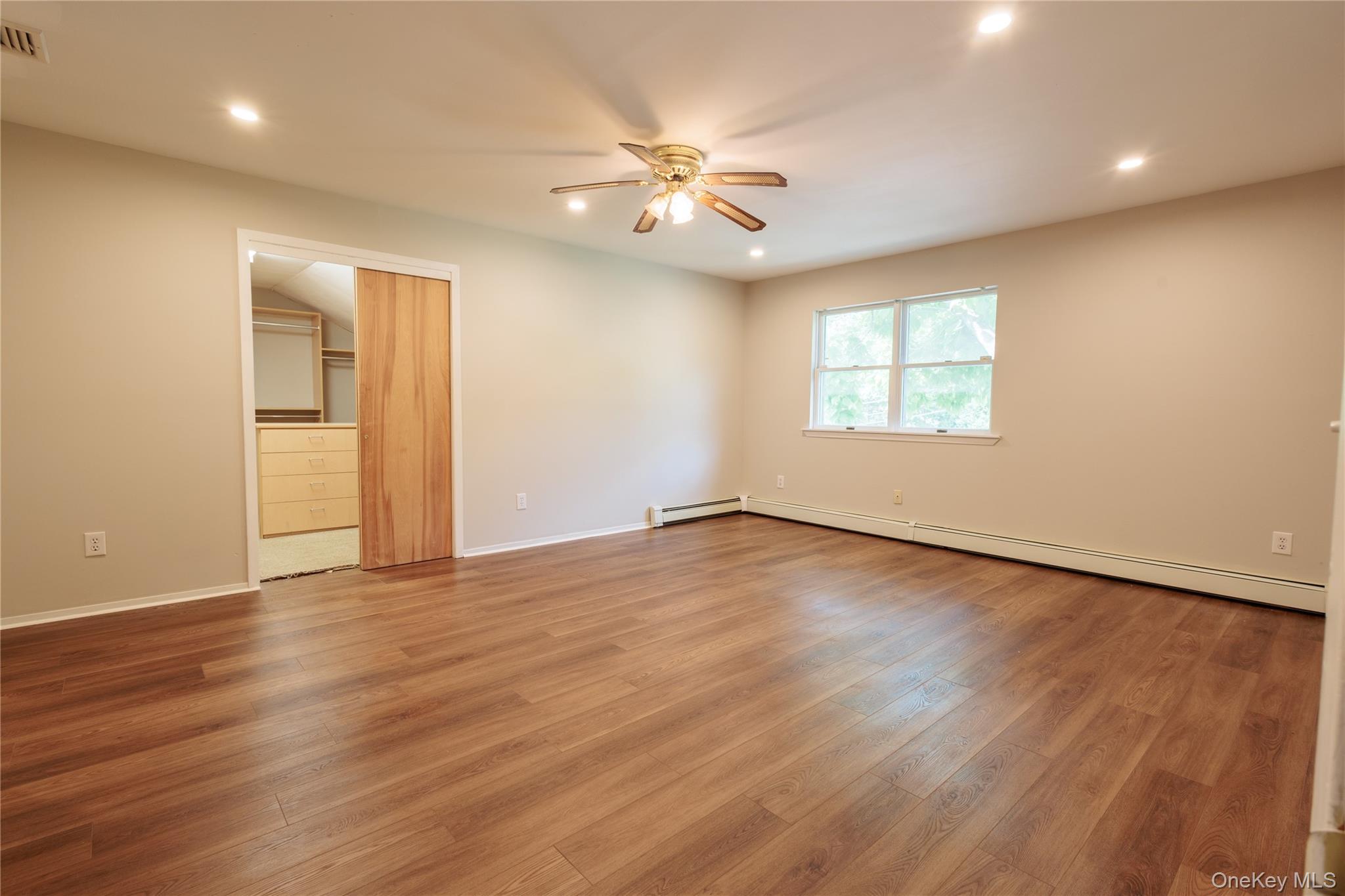 14 Hill Road, Saint James, NY 11780