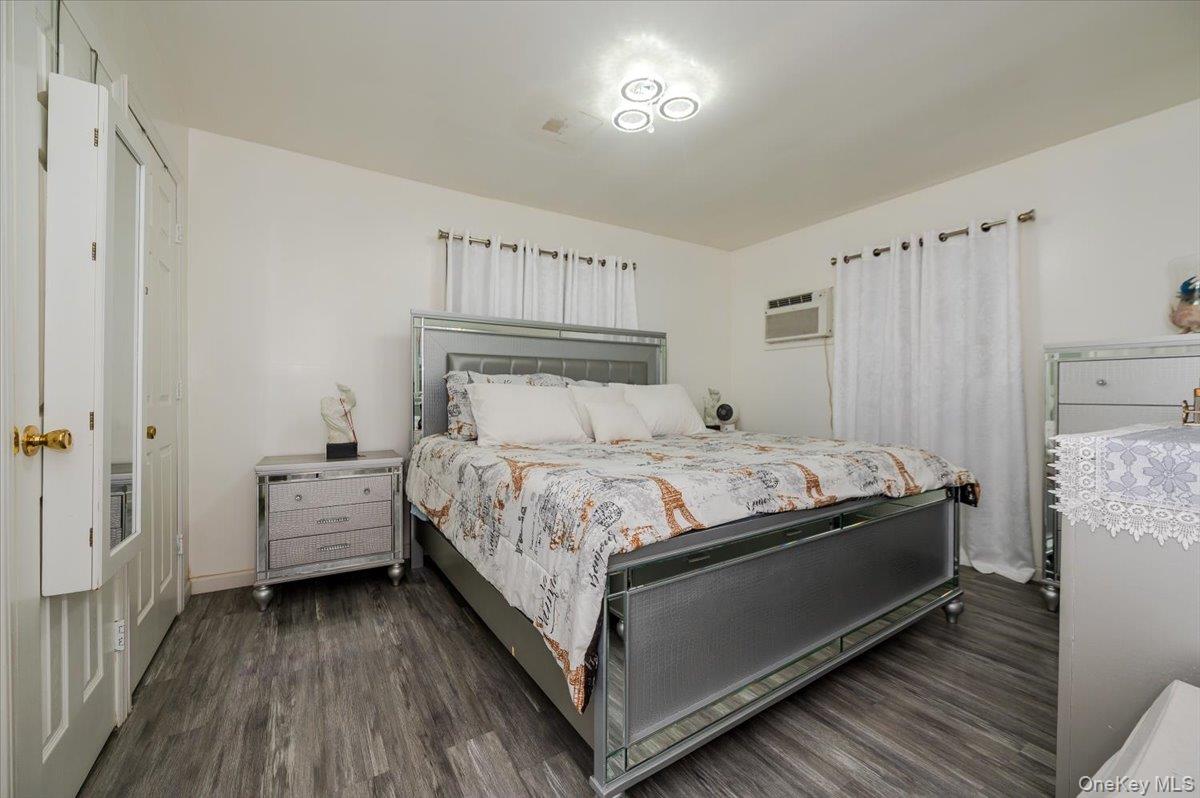 541 Bedford Avenue, Uniondale, NY 11553