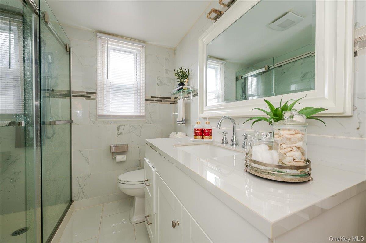 541 Bedford Avenue, Uniondale, NY 11553