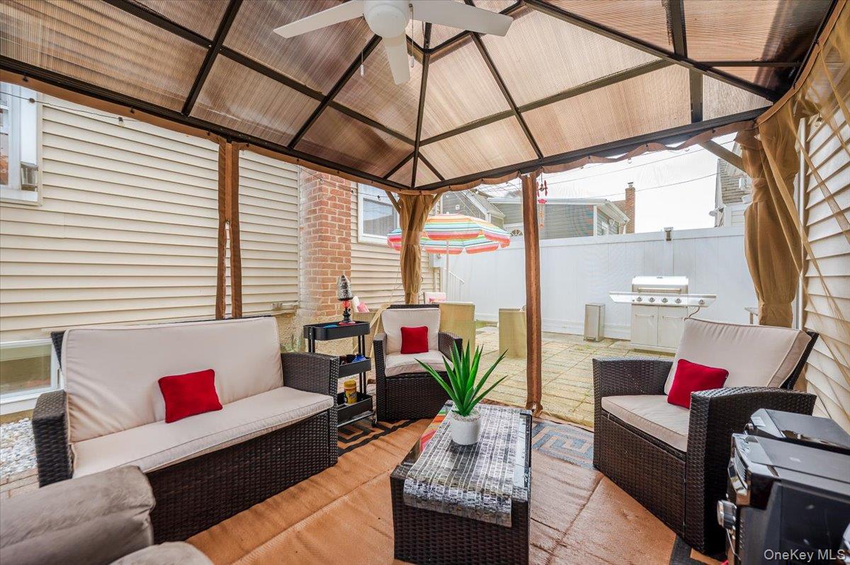 541 Bedford Avenue, Uniondale, NY 11553