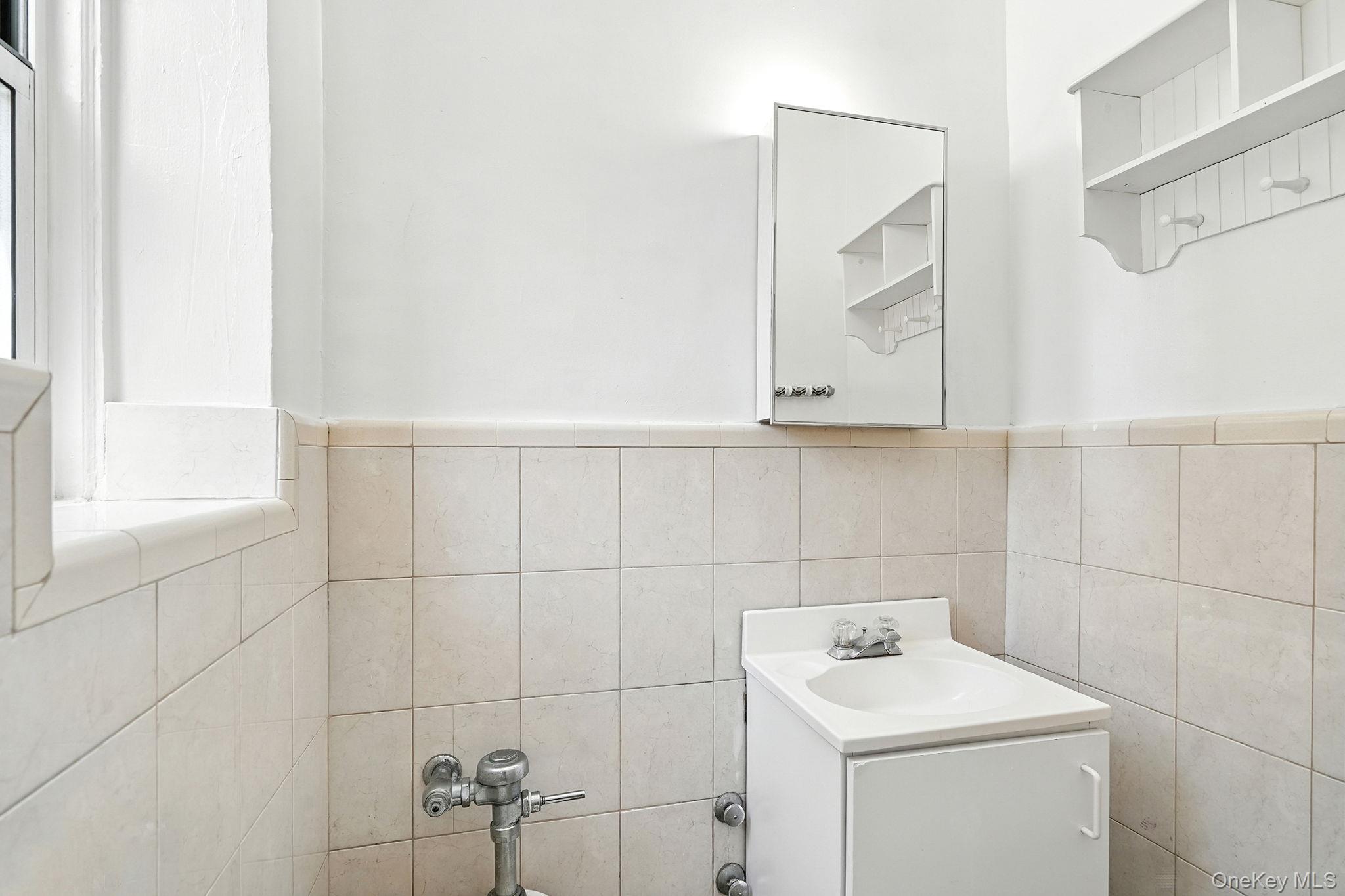 2 Sadore Lane # 1K, Yonkers, NY 10710