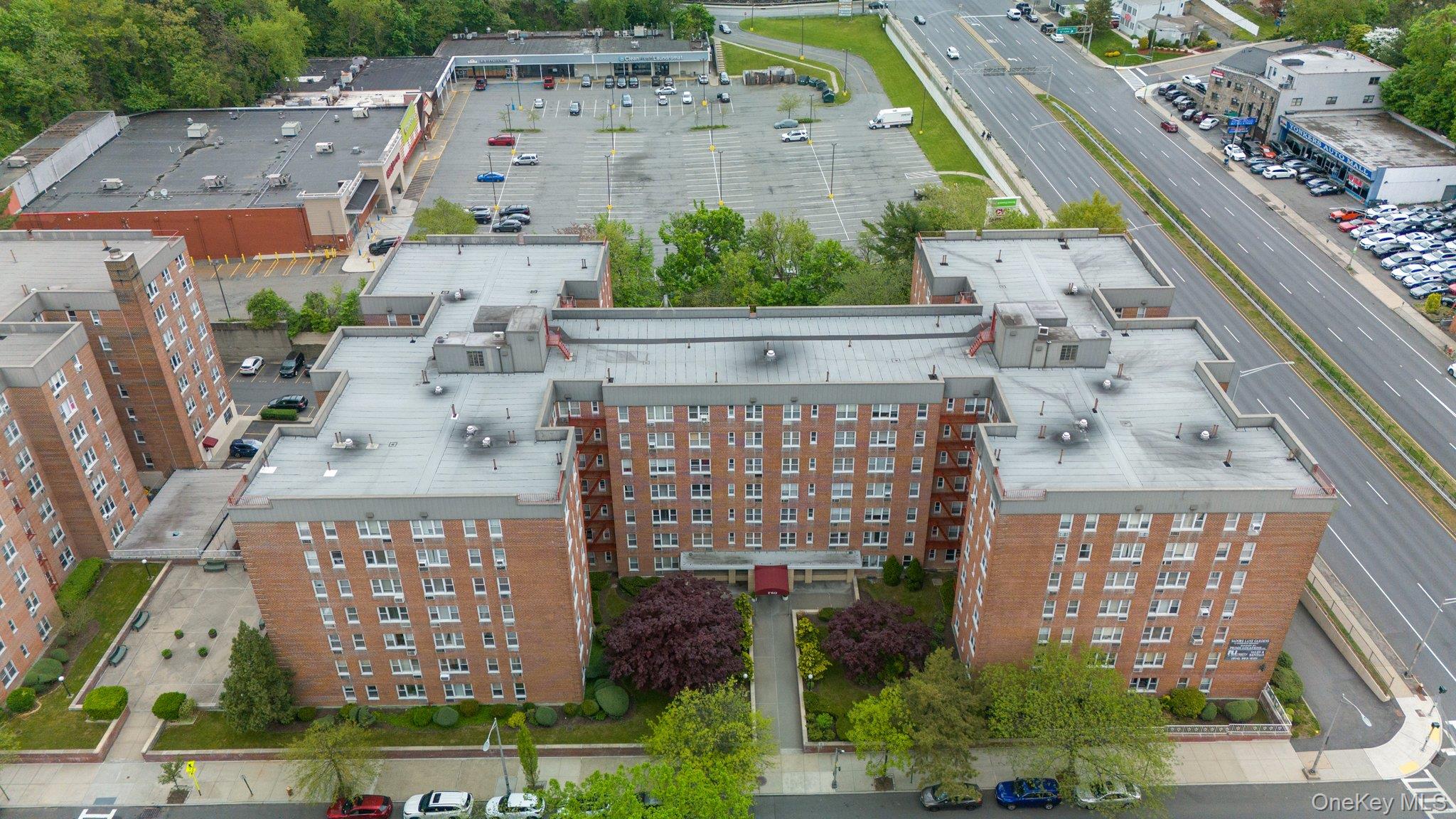 2 Sadore Lane # 1K, Yonkers, NY 10710