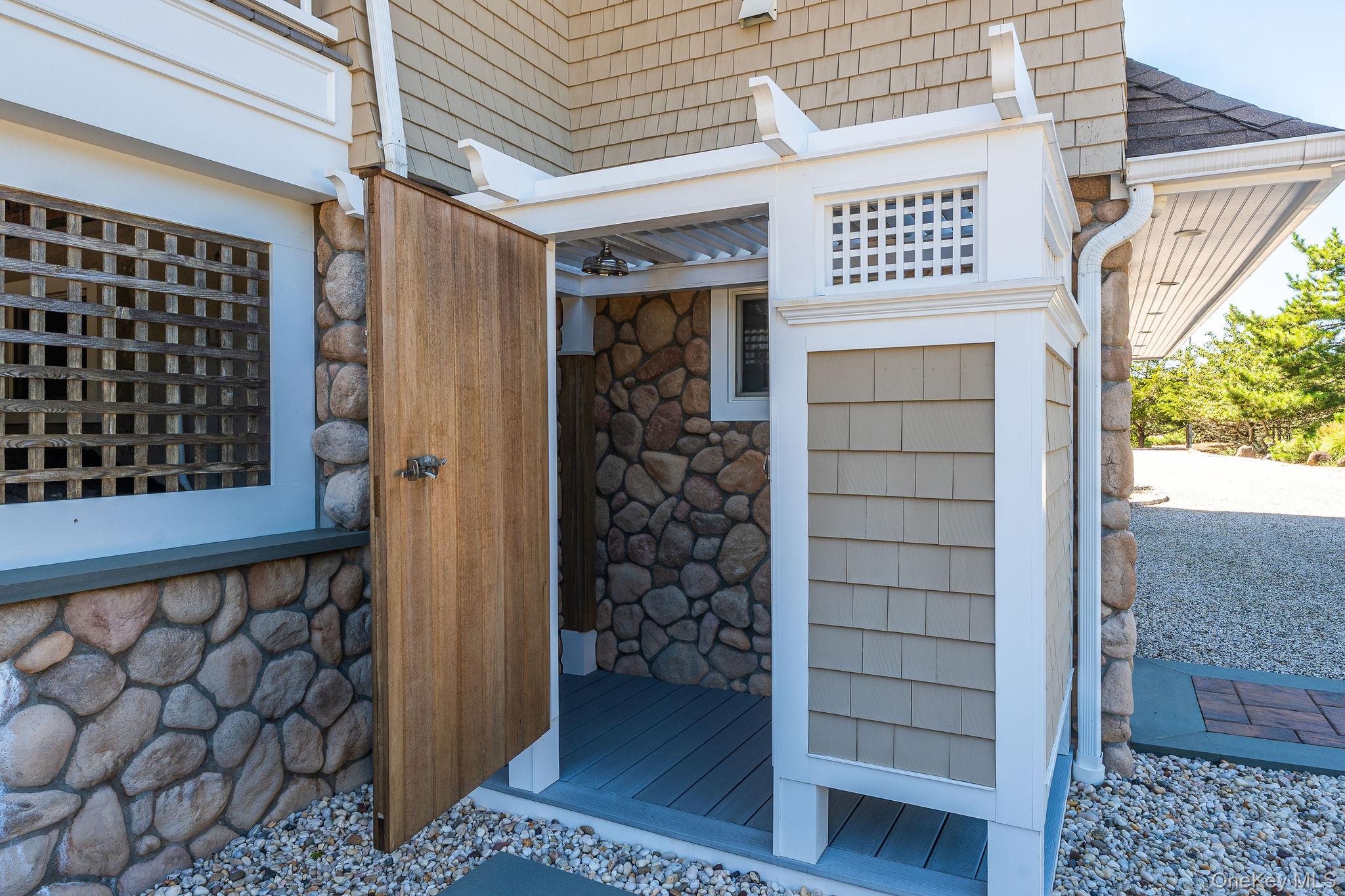 790 N Sea Drive, Southold, NY 11971