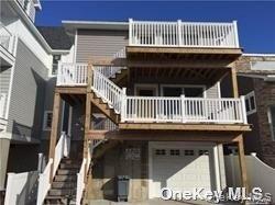 42 Illinois Avenue # Upper, Long Beach, NY 11561