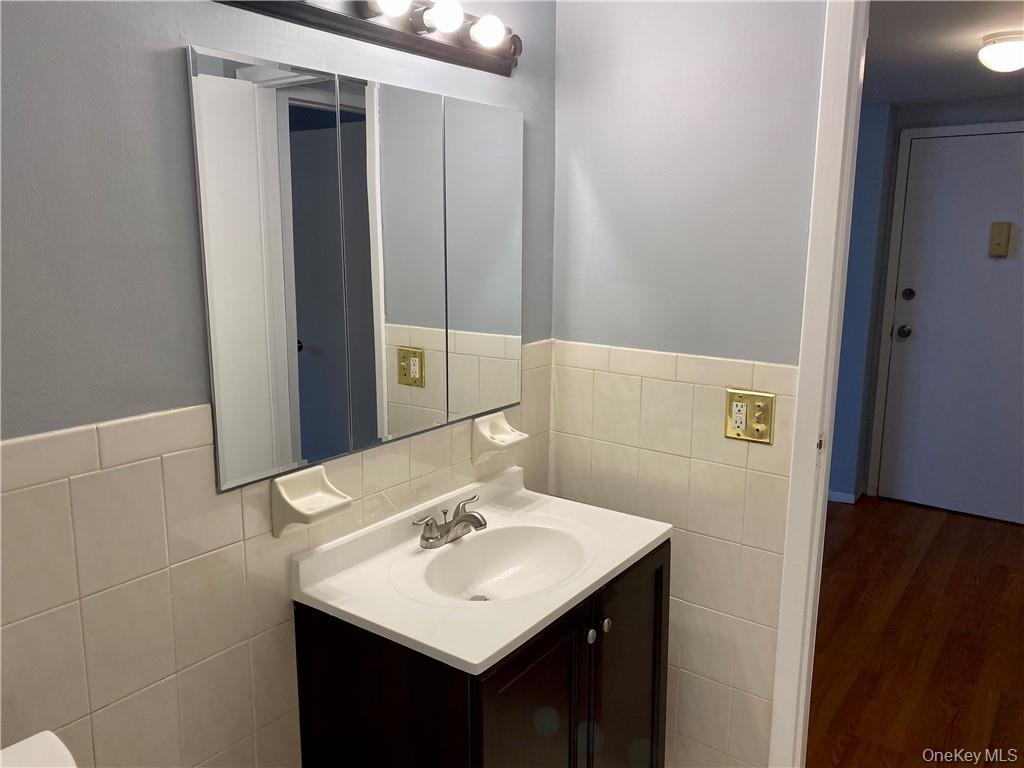 100 Dowd # 14-C, Haverstraw, NY 10927