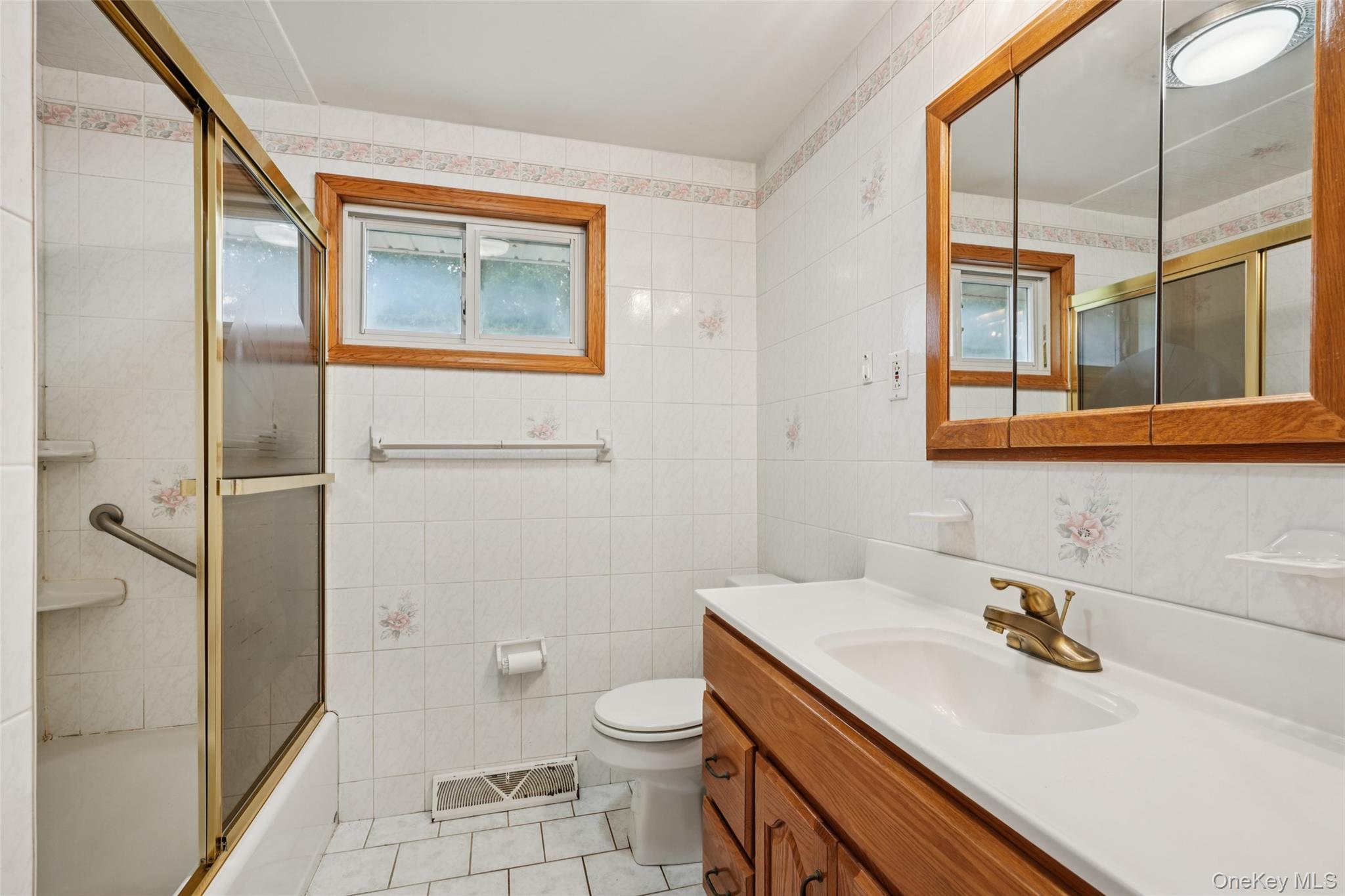 26 Patricia Lane, Washingtonville, NY 10992