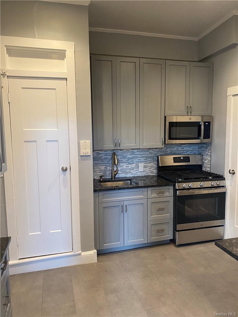 74 Wheeler Avenue # 4, Pleasantville, NY 10570