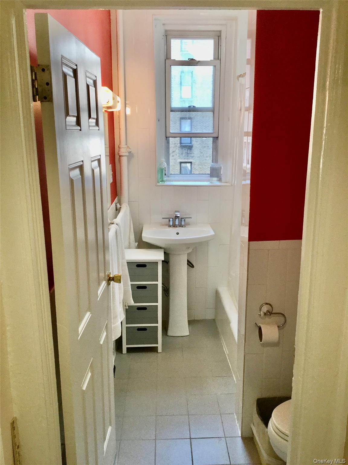 35-20 82 Street # 31J, Jackson Heights, NY 11372