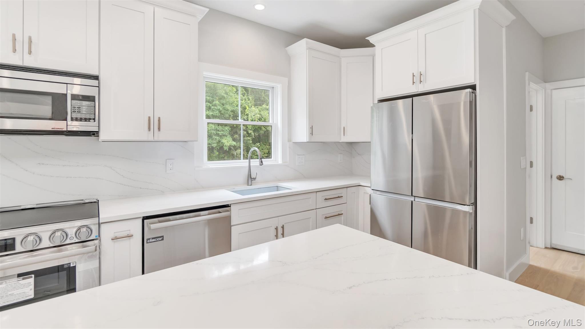 5B Fanning Avenue, Hampton Bays, NY 11946