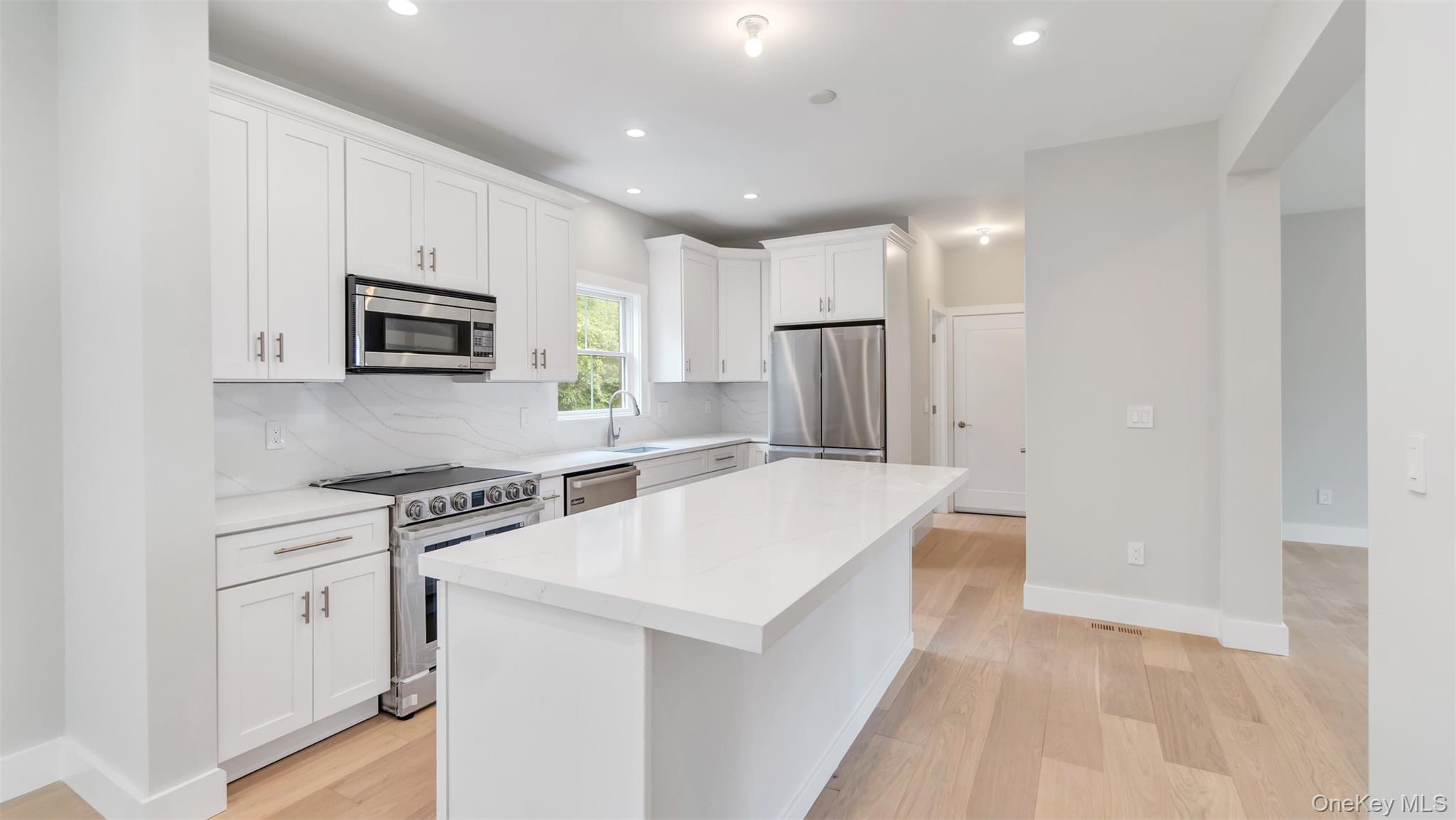 5B Fanning Avenue, Hampton Bays, NY 11946