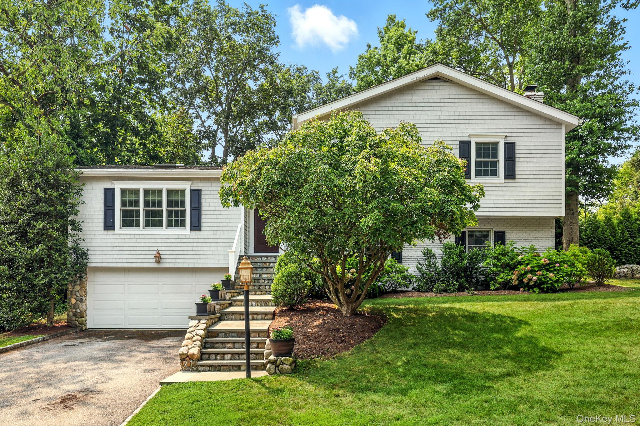 24 Thorne Place, Rye, NY 10580
