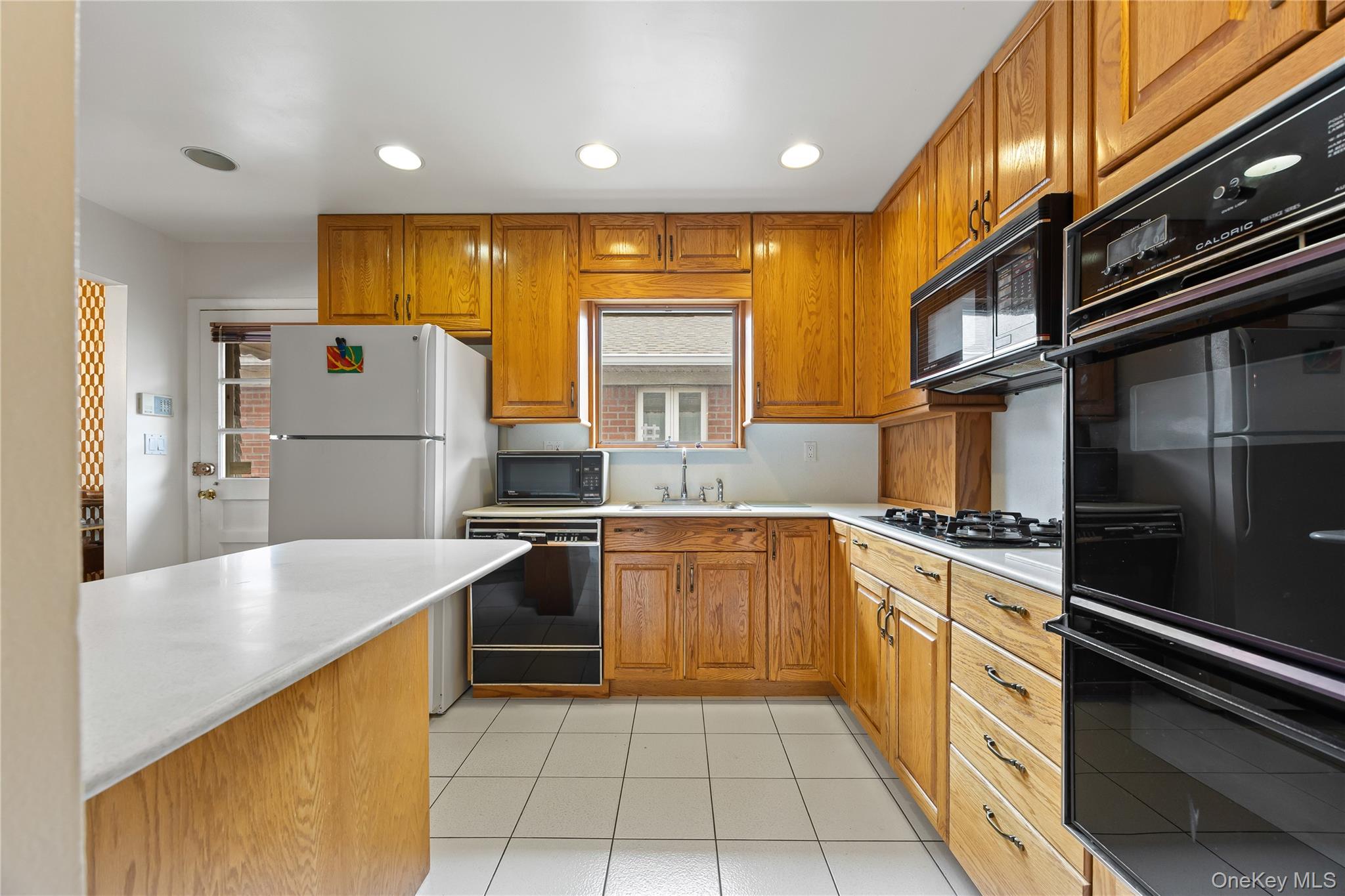 160-36 24th Avenue, Whitestone, NY 11357