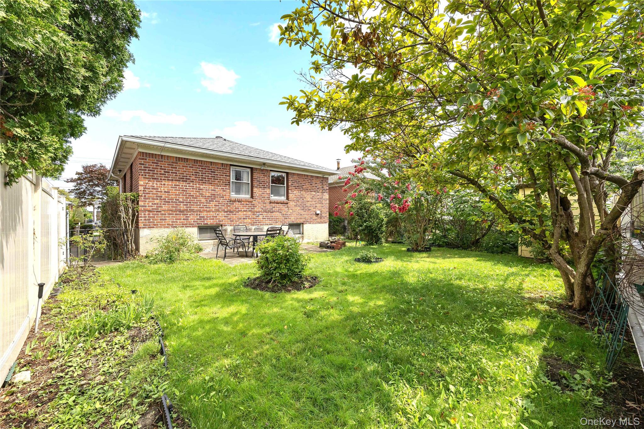 160-36 24th Avenue, Whitestone, NY 11357